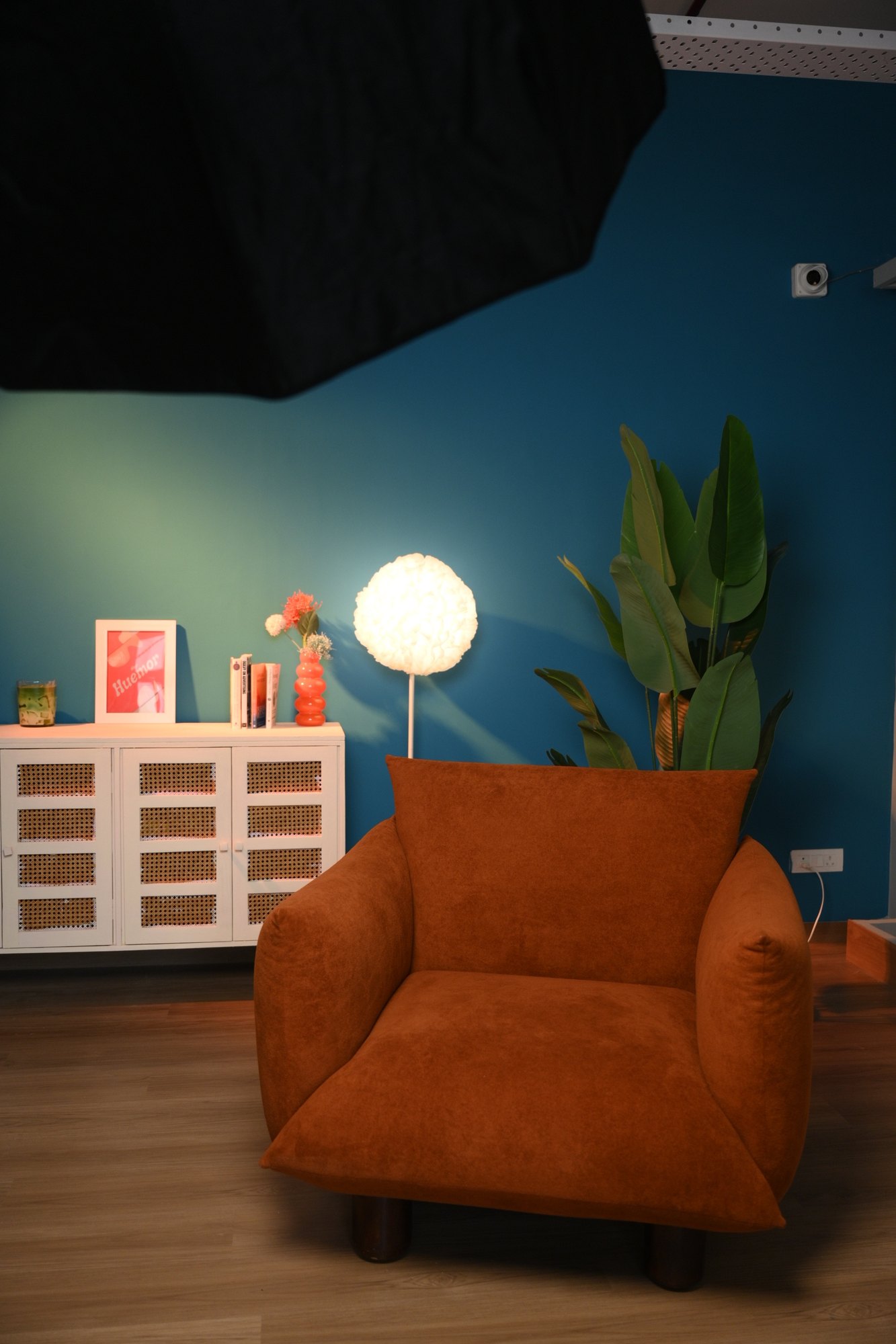 Armchair set with practical lighting