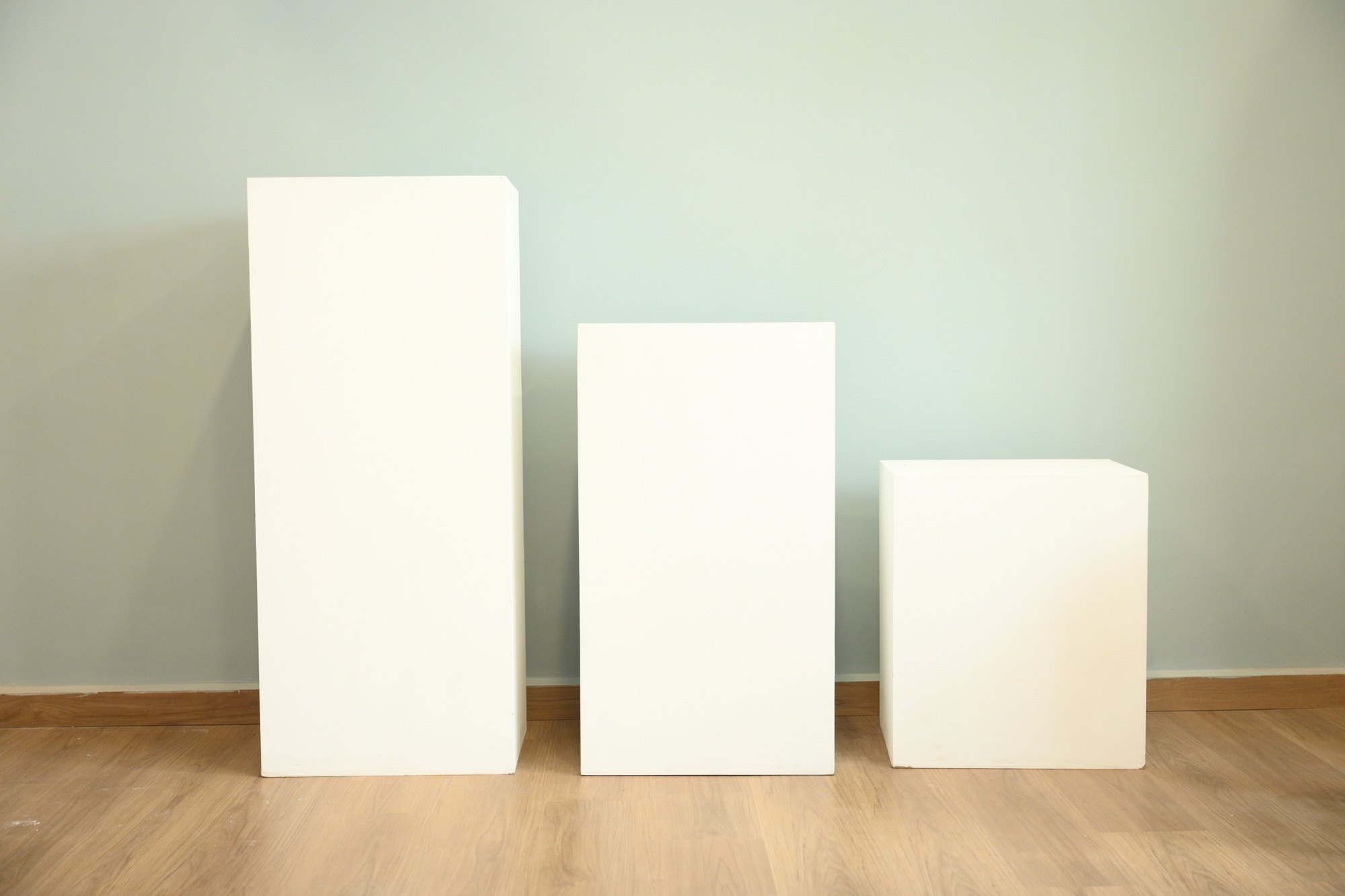 Modular white display blocks