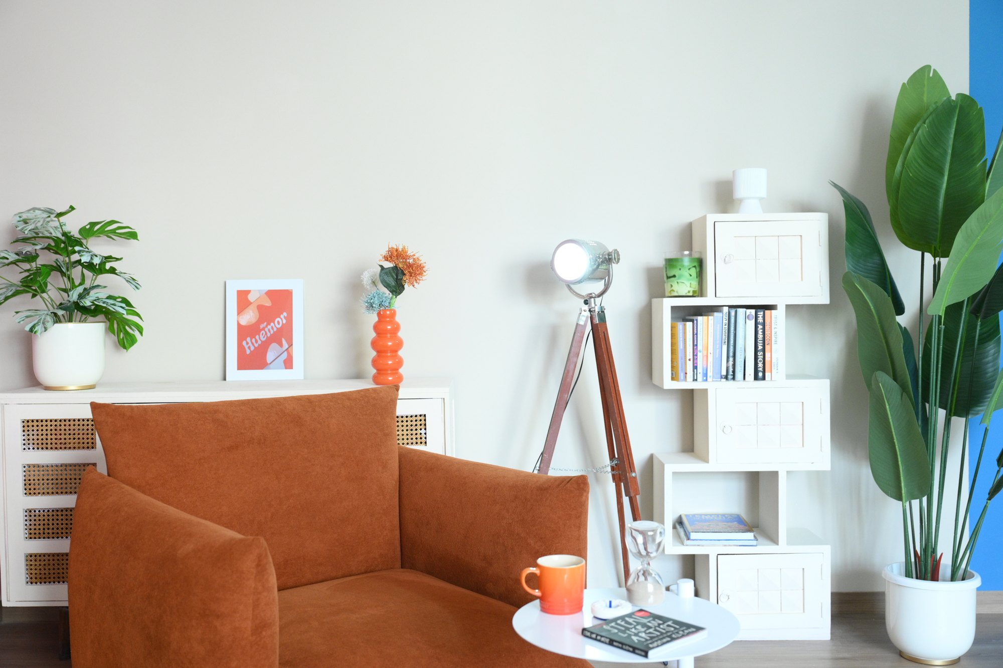 Warm furnished studio set